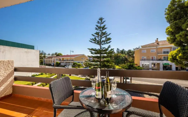 Hotel Colmeia Monte Real