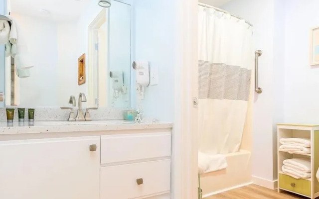 The Shores Lakeside Condo Unit 5607