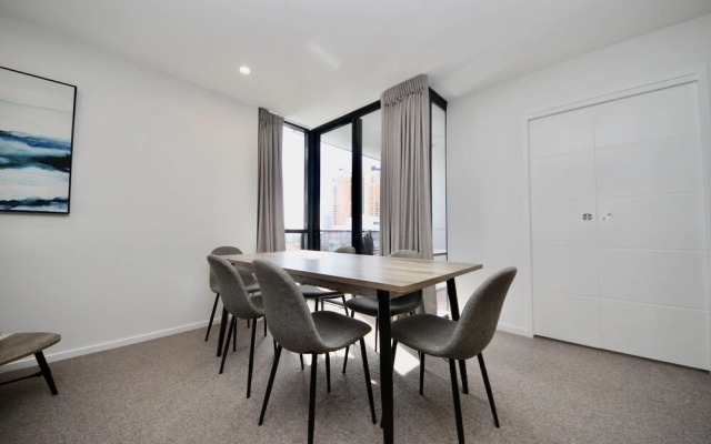 Qube Broadbeach 39