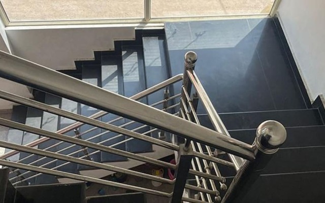 Fabhotel Kalawati Palace