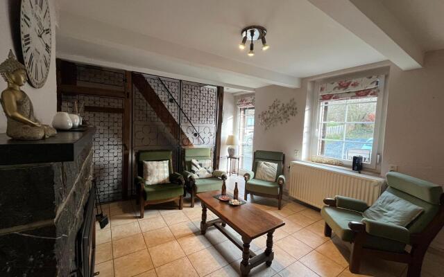 Lovely Holiday Home in Wallonie With Private Garden