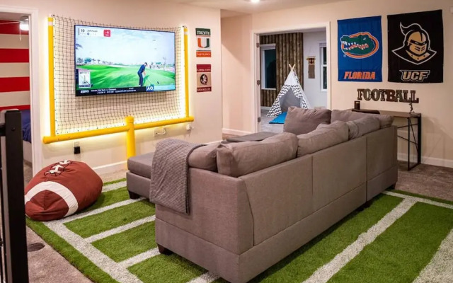 Luxury AND FUN Near Disney Parks 9BR