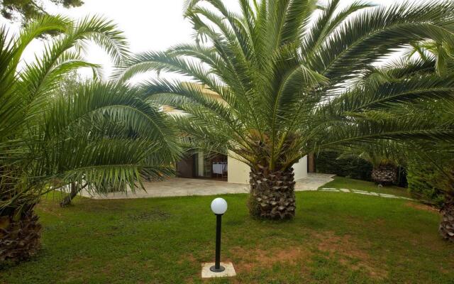 Sani Seaside Luxury - Villa Erato Pool Retreat