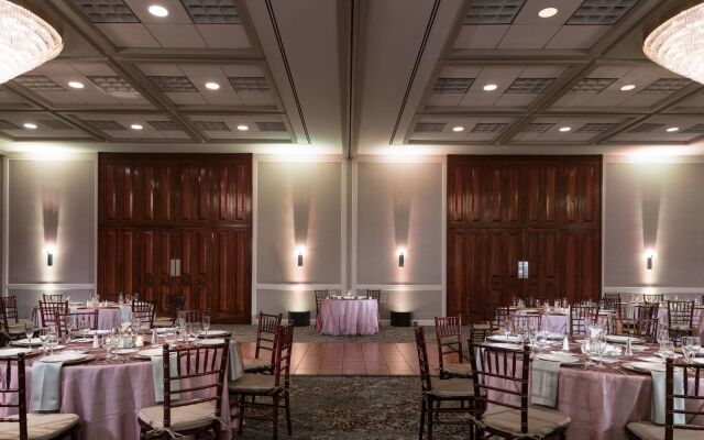 Doubletree by Hilton Philadelphia Airport