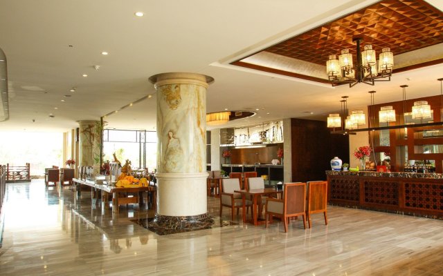 Riverside Luxury Hotel