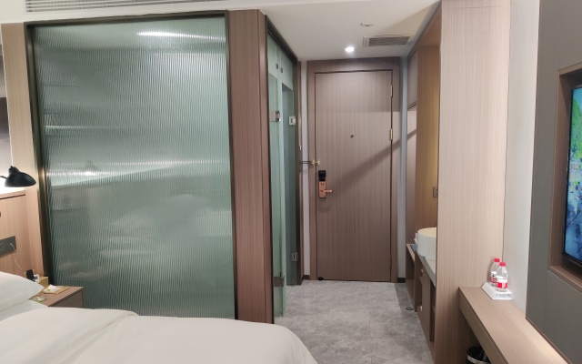 Shenqiu Vienna 3 Hotel
