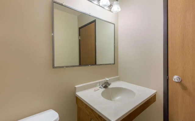 Super 8 Youngstown/Austintown