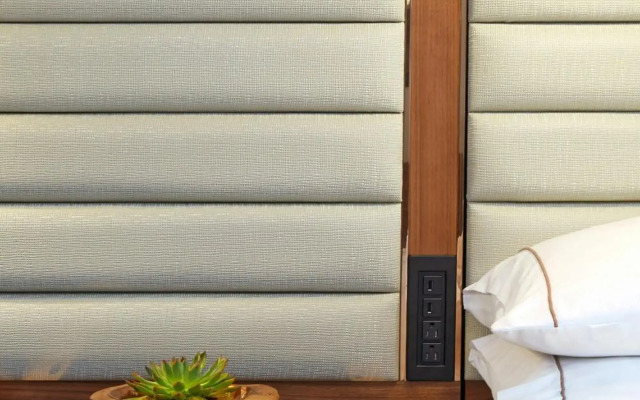 Renaissance Minneapolis Hotel, The Depot