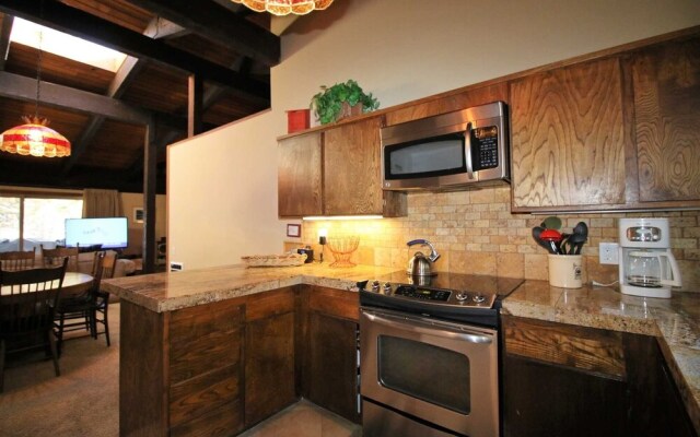 Mammoth S #230 4 Bedroom Condo