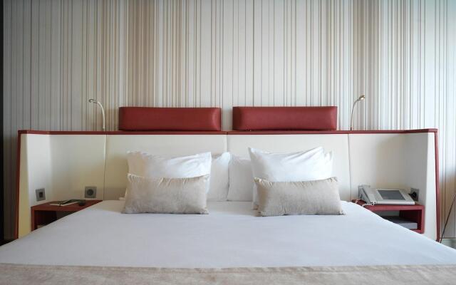 Sunborn Gibraltar Yacht Hotel Resort