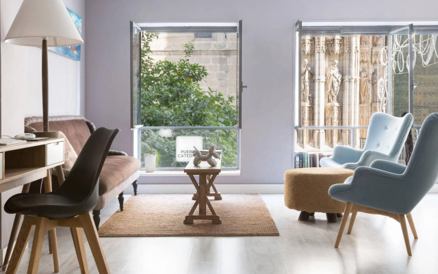Puerta Catedral Suites