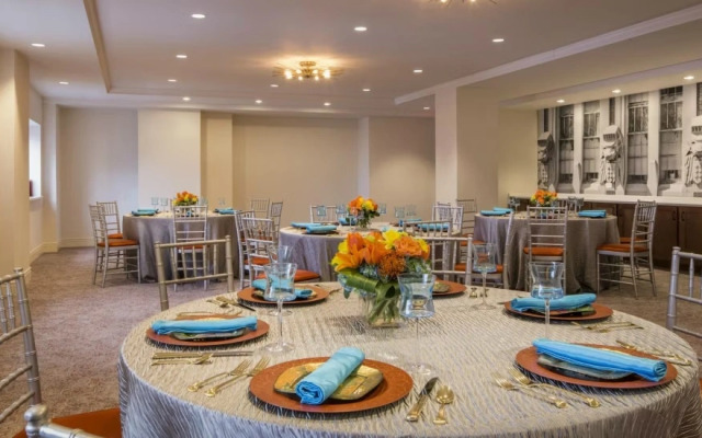 Hotel Indigo Baltimore Downtown by IHG