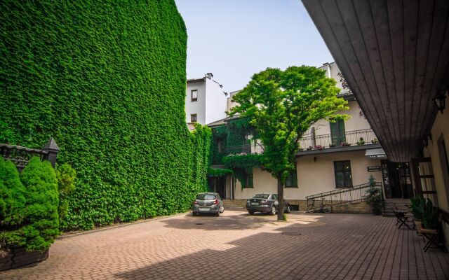 L'Appartement sous l'Aigle