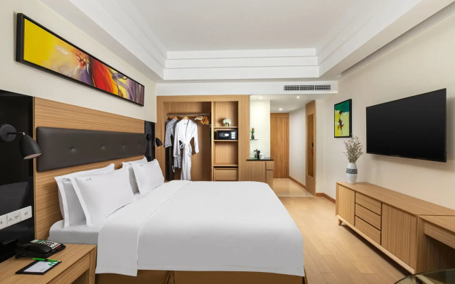 Holiday Inn Shanghai Hongqiao Central by IHG