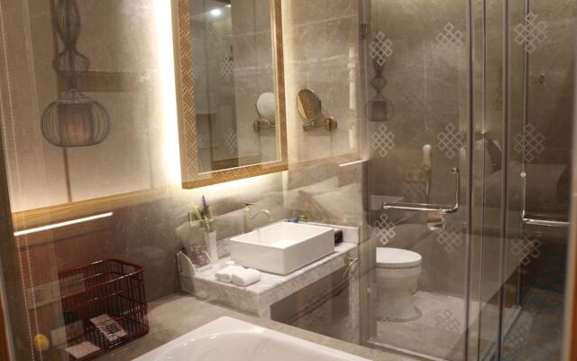 St.Potala Hotel