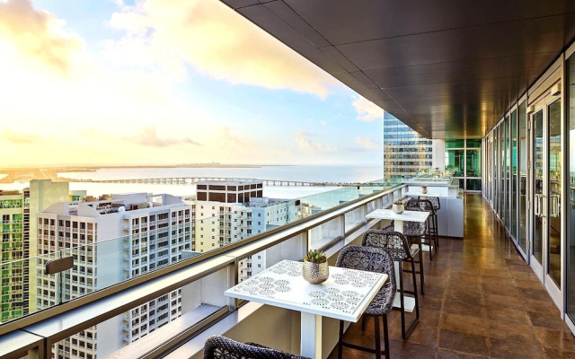AKA Miami Brickell - Residence