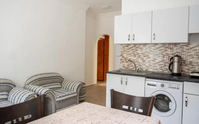 Flat 5 km to Beach With a View in Marmaris