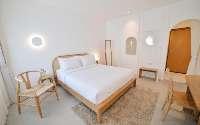 Evergreen Cafe and Hotel