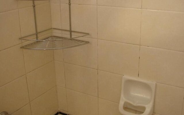 Wall Street Flat Service