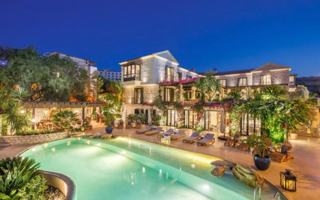 Alacati Port Ladera Hotel - Adults Only