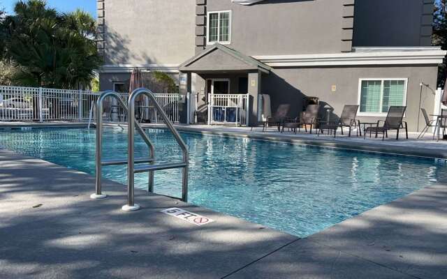 SureStay Plus Hotel by Best Western Vero Beach