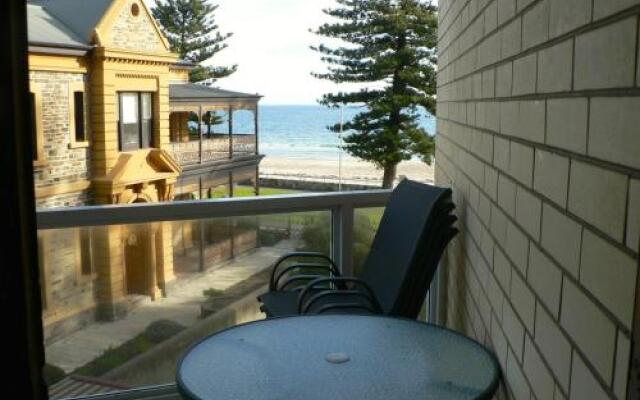South Esplanade Apartments