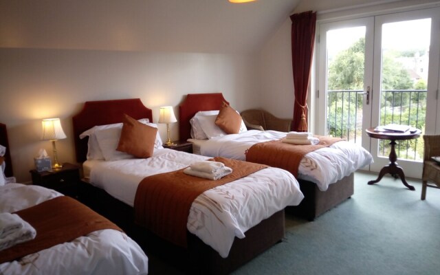 Dunallan House