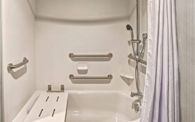 Courtyard by Marriott Franklin Cool Springs