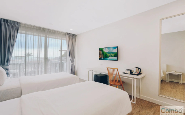 Combo Beach Hotel Samui