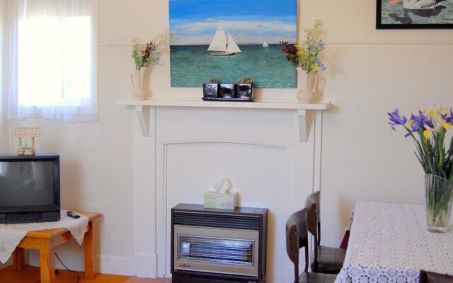 Carisbrook Cottage Queenscliff