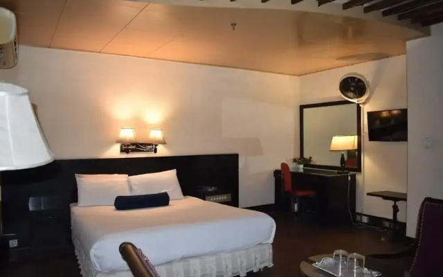 Al-safina Hotel