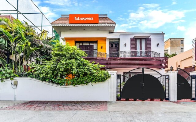 OYO 3715 Nest lay Mogappair