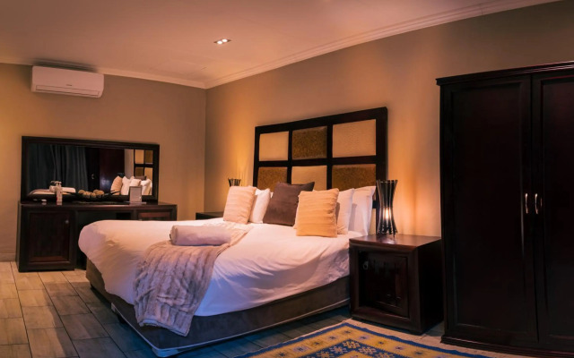 Waterfalls Boutique Hotel