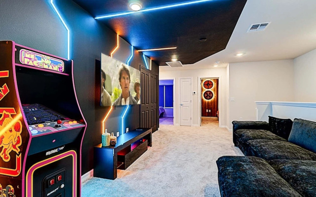 16037 Dream Vacation Family Home 5BD