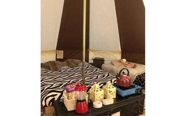 Fully Equipped Bell Tent 1 Campsite