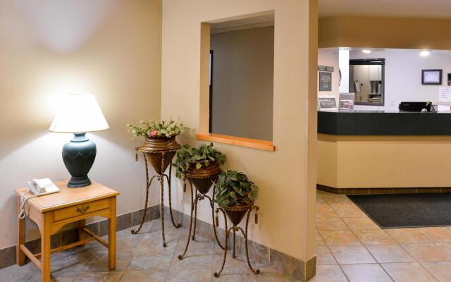Baymont by Wyndham Sioux Falls West (67058) Sioux/ Near Airport
