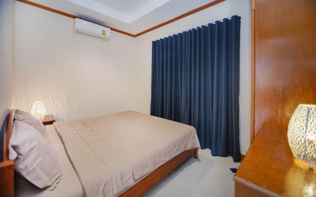 Villa Bos Near the Beach of Jomtien