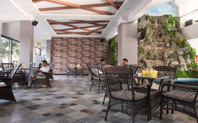 Thien Hong Hotel