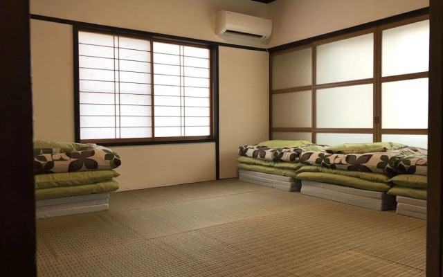 Guesthouse DARUMA - Hostel