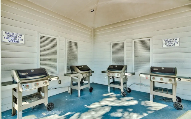 Sterling Palace Water Views Private Beach Access