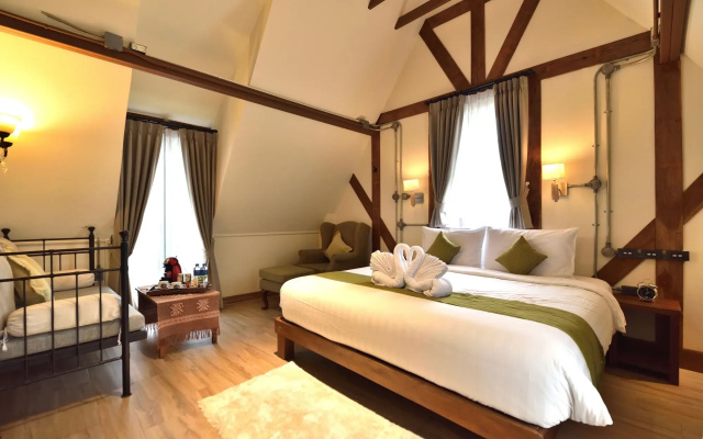 Le Charcoa Hotel