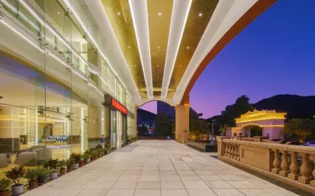 Linyi Kaleston International Hotel