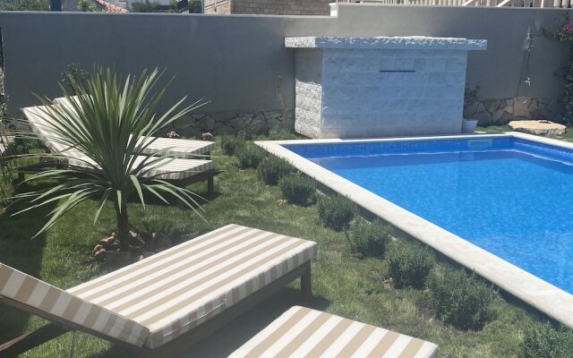 Villa Mediterra Garden & Pool