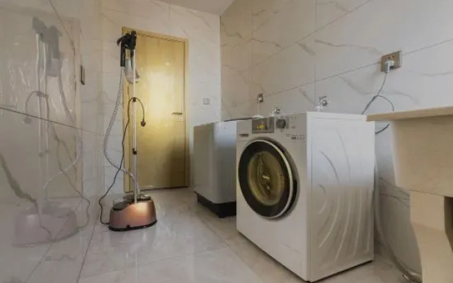 Echarm Hotel(subway station store in Fuzhou University Town)