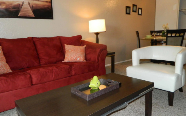 Sunshine Suites at Midway