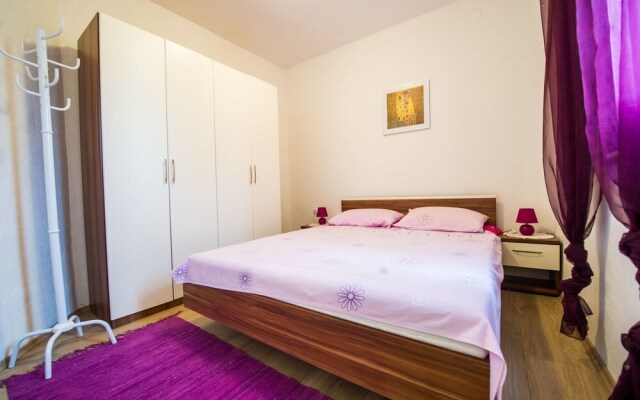 Apartments Villa Flora