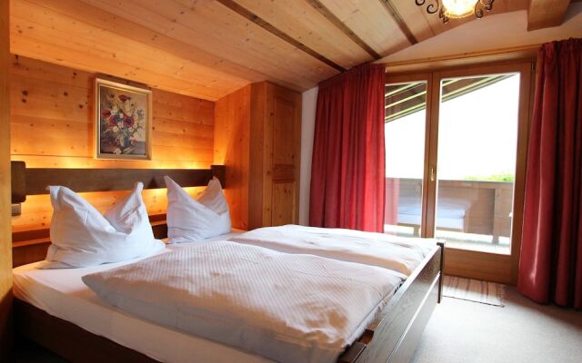 Boutique Apartment in Tyrol with Balcony