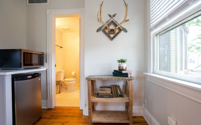 The Curtis Park Club