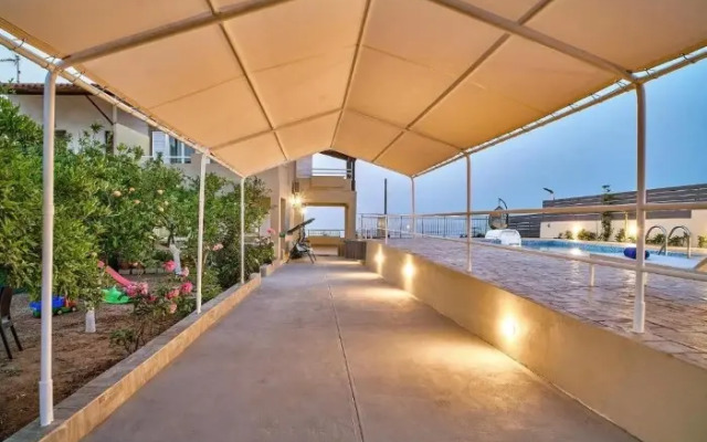 TOP VIEW VILLA intertrip
