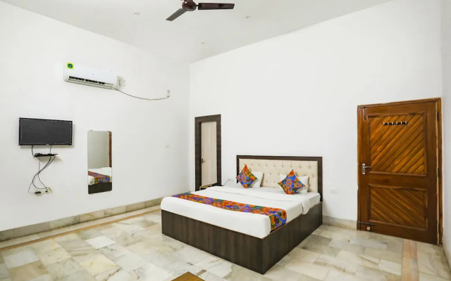Fabexpress Prashansa Palace